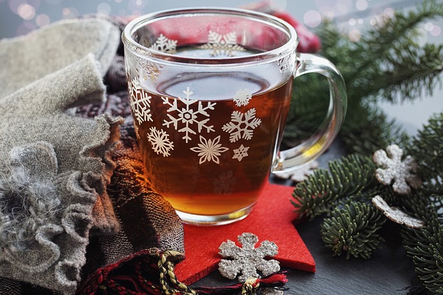 tasse de thé hivernale