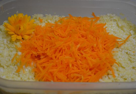 taboulé de chou-fleur - topping carottes râpées