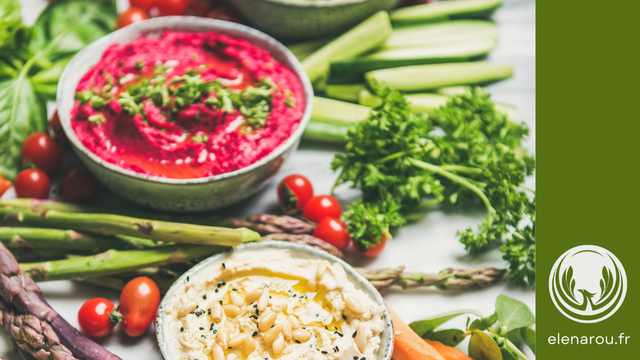 dip de légumes et végépâté à la betterave et houmous cru